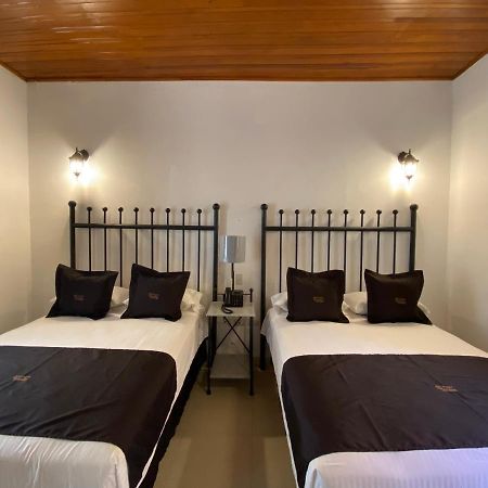 Hotel Plata Condesa กัวนาฮัวโต ภายนอก รูปภาพ