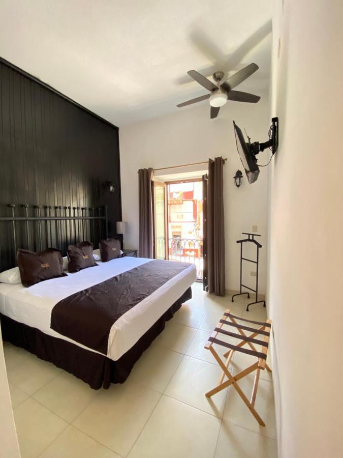 Hotel Plata Condesa กัวนาฮัวโต ภายนอก รูปภาพ
