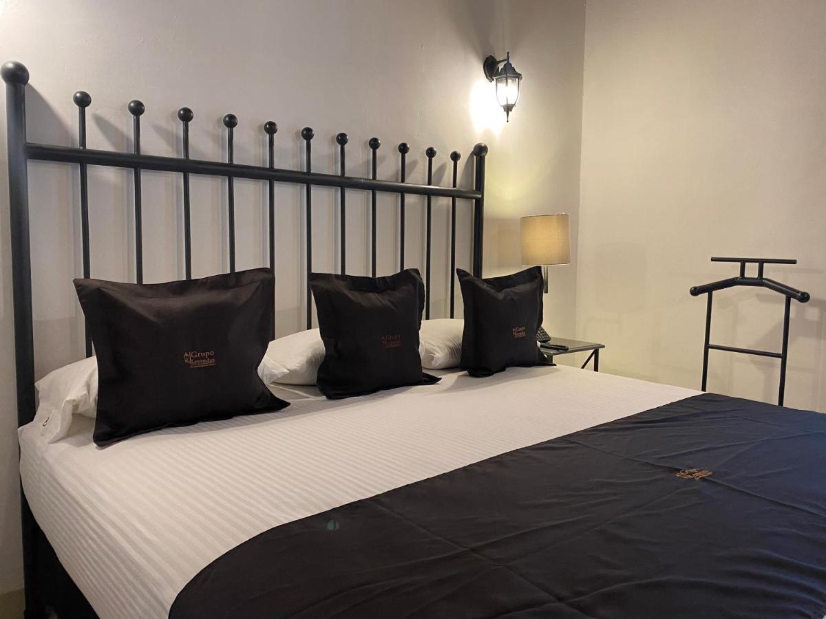 Hotel Plata Condesa กัวนาฮัวโต ภายนอก รูปภาพ