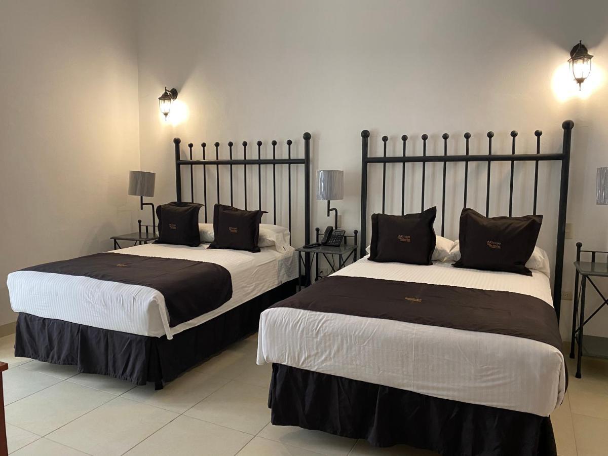 Hotel Plata Condesa กัวนาฮัวโต ภายนอก รูปภาพ
