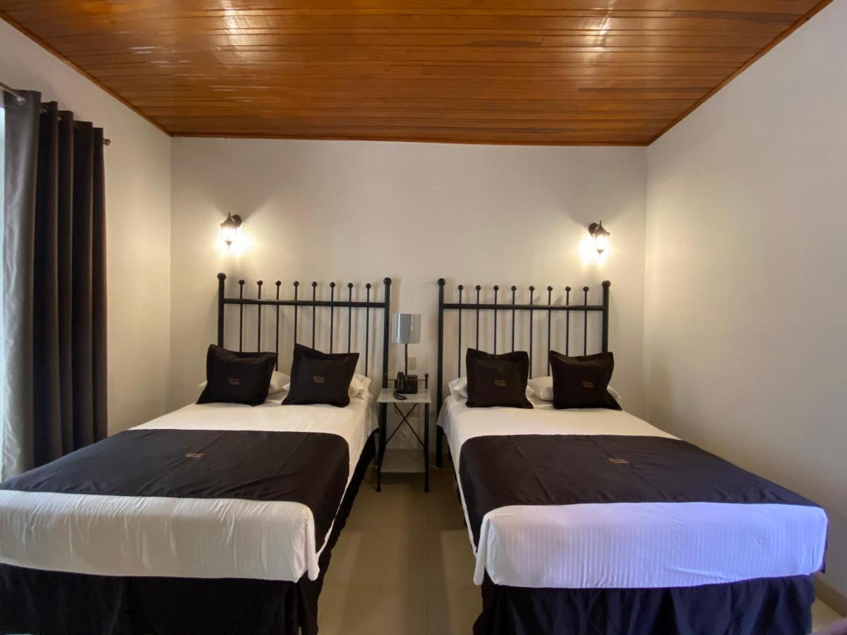 Hotel Plata Condesa กัวนาฮัวโต ภายนอก รูปภาพ